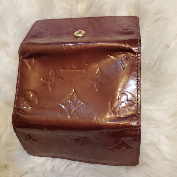 LOUIS VUITTON Virnes Key holder Classic Monogram print - Picture 3 of 9